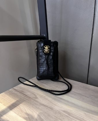Etui à Téléphone Claris Virot cuir embossé croco noir